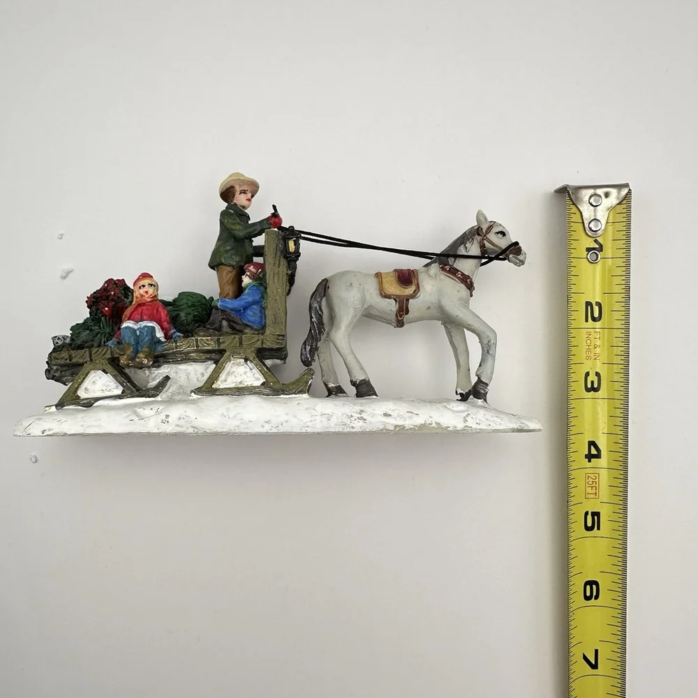 Home Accents Holiday Canterbury Lane Horse-Drawn Sleigh - Picture 7 of 8